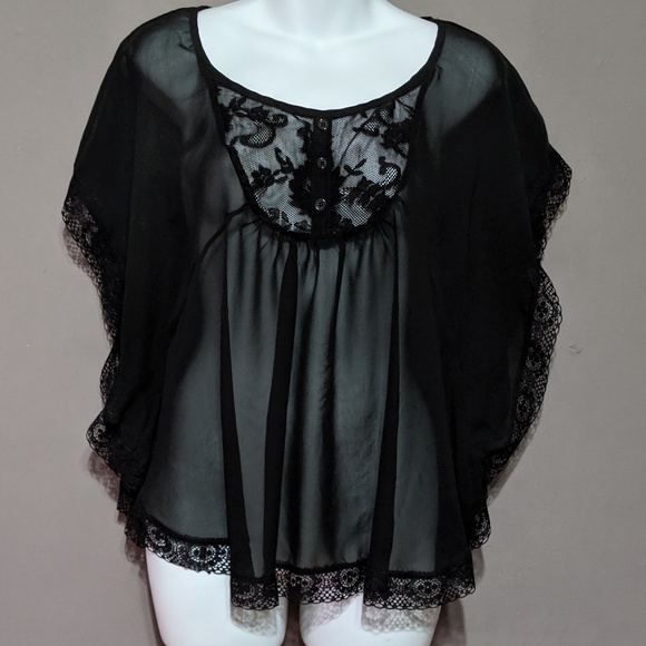 Black sheer bat wing lace blouse - Picture 1 of 2